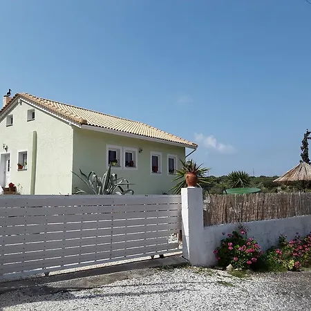 Ira * Hersonissos (Crete)